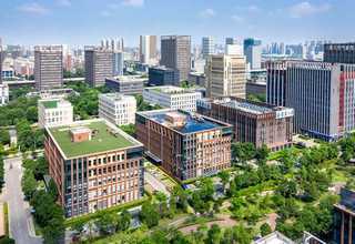 中通新能源汽车图片